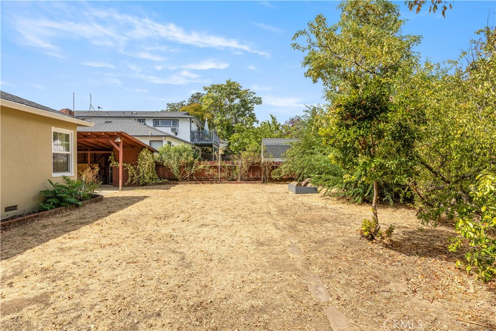 360 3rd Property Photo 37