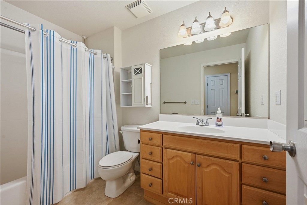 668 1st Street Property Photo 13