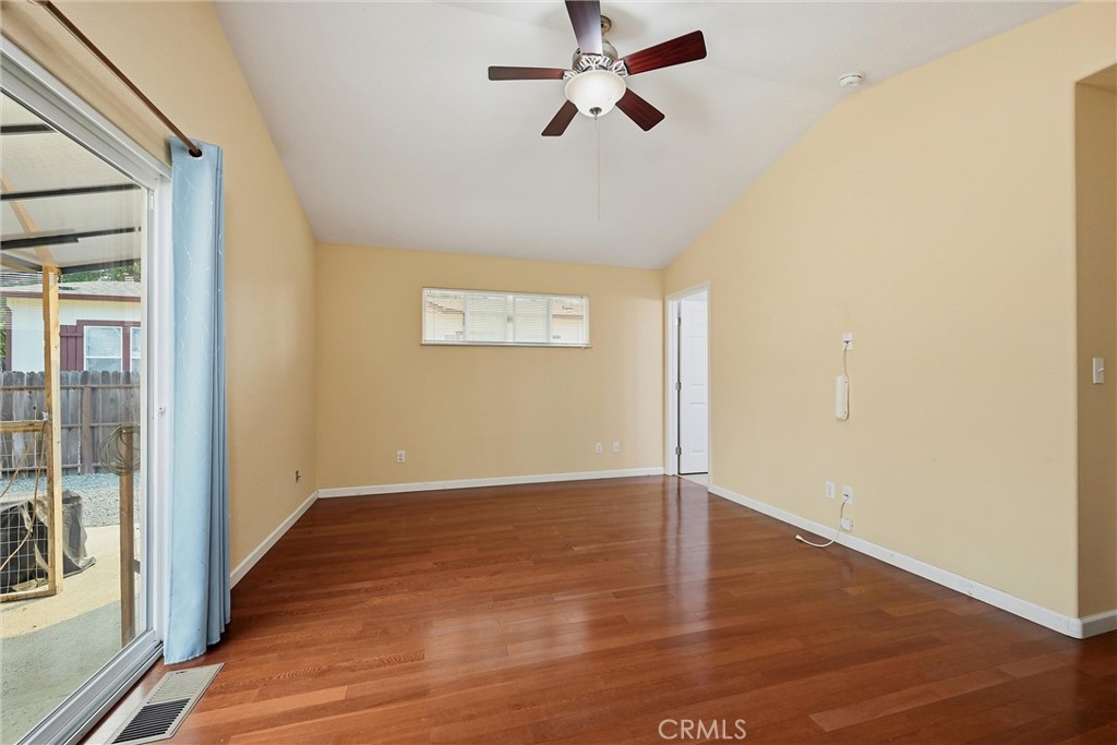 668 1st Street Property Photo 16