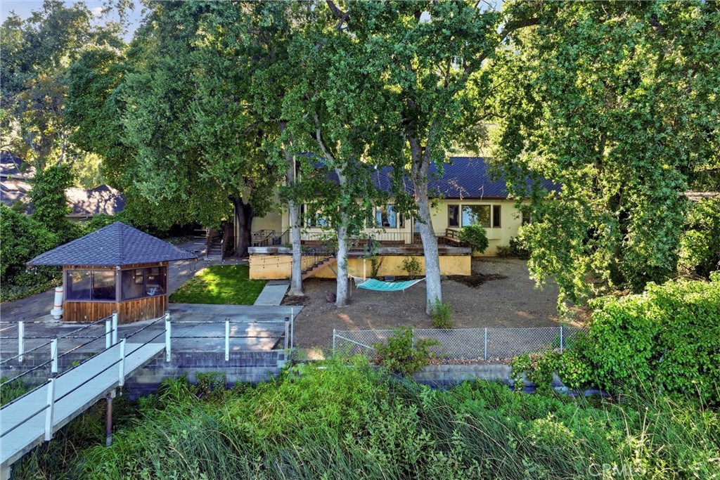 8968 Soda Bay Property Photo 4