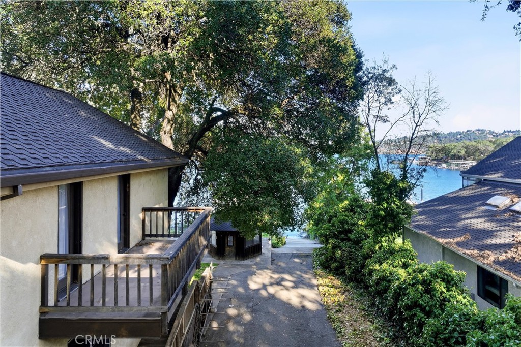 8968 Soda Bay Property Photo 6
