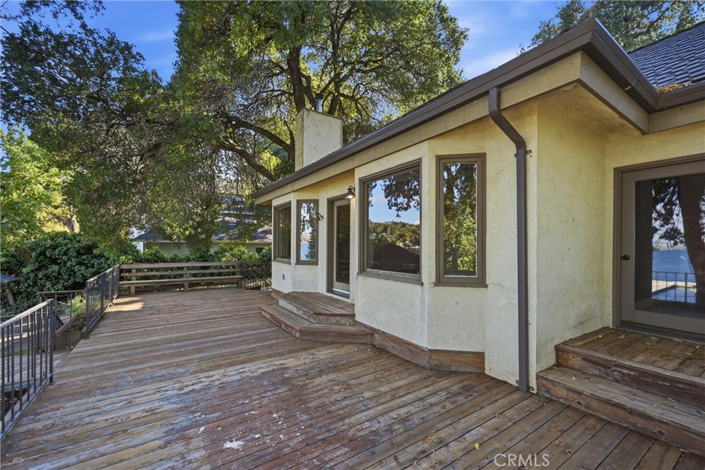8968 Soda Bay Property Photo 15