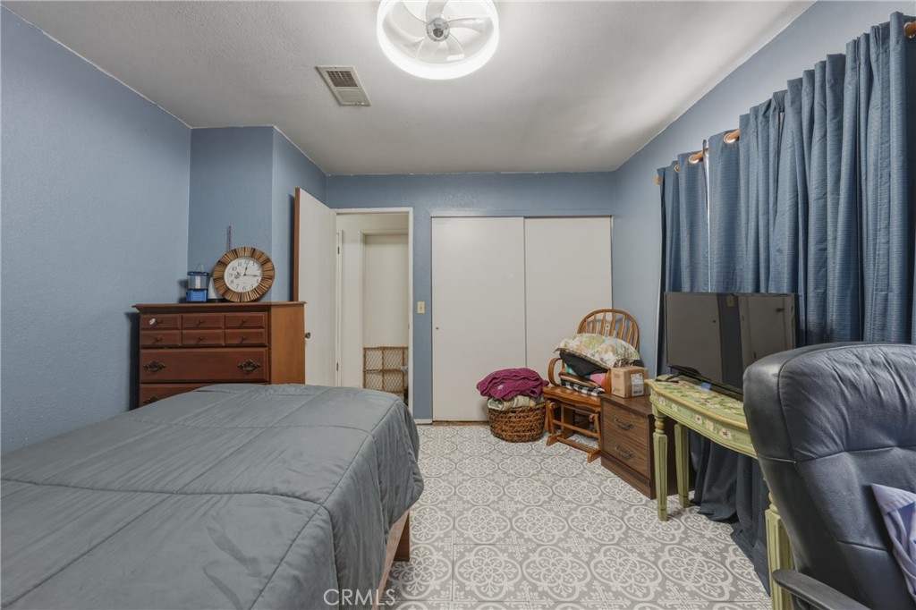 4113 Spruce Property Photo 18