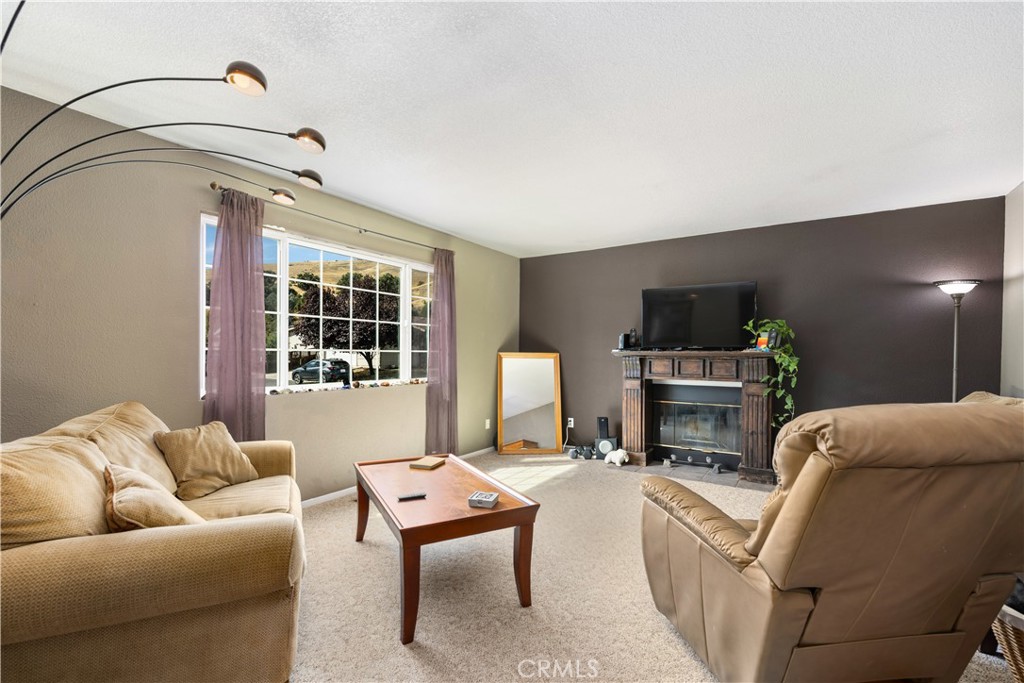 130 Island View Property Photo 7