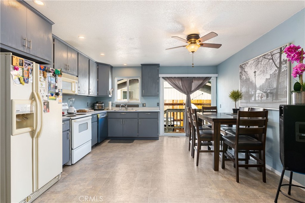 130 Island View Property Photo 11