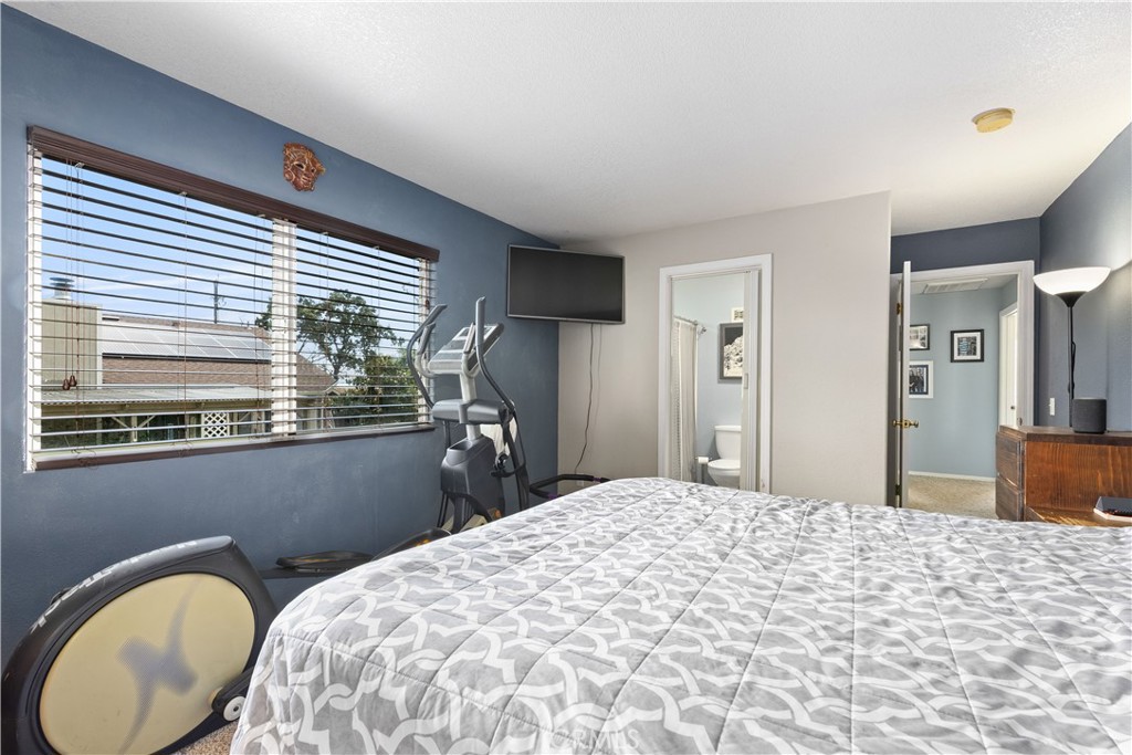 130 Island View Property Photo 16