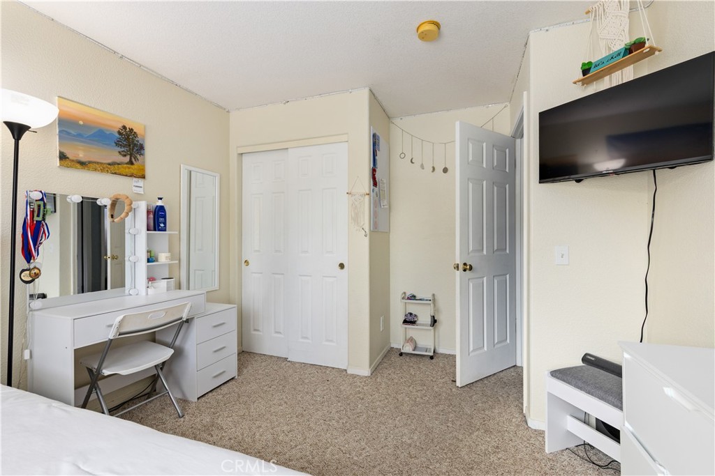 130 Island View Property Photo 23