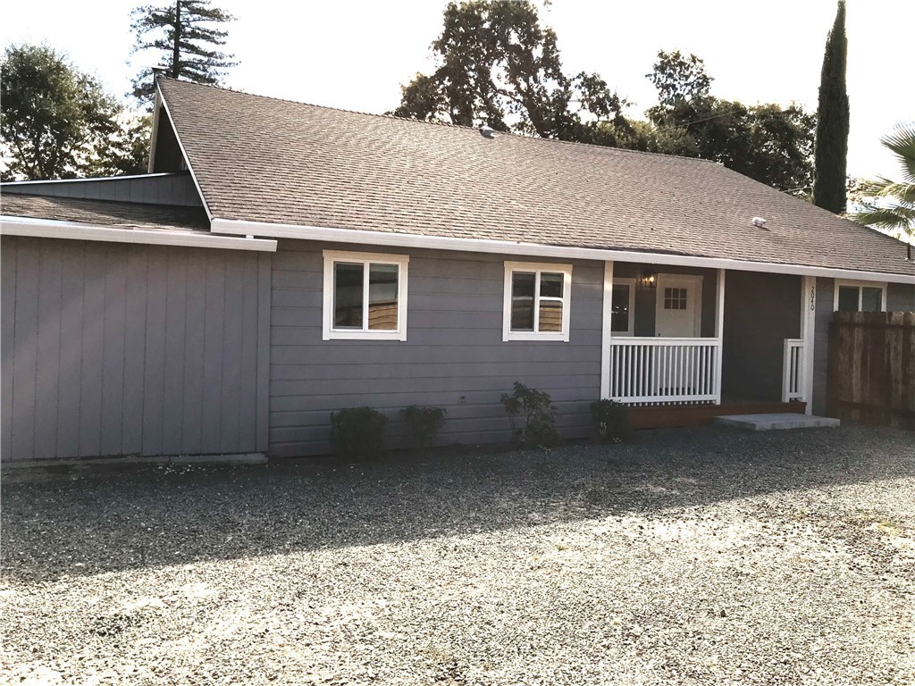 2040 Finley East Road Property Photo 2