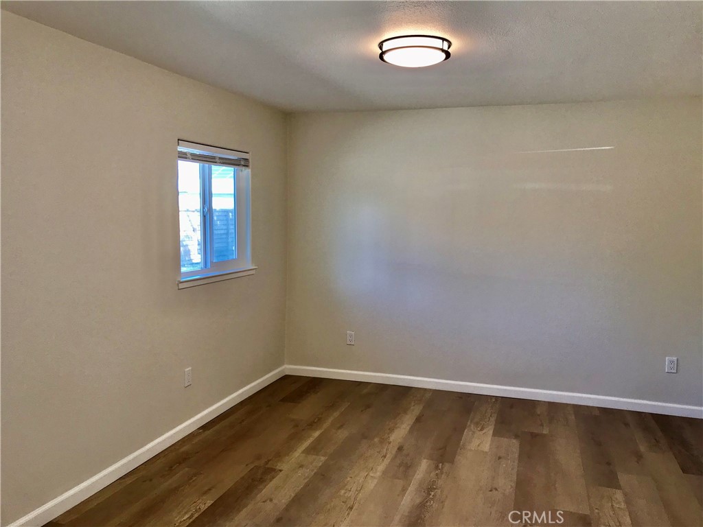 2040 Finley East Road Property Photo 16