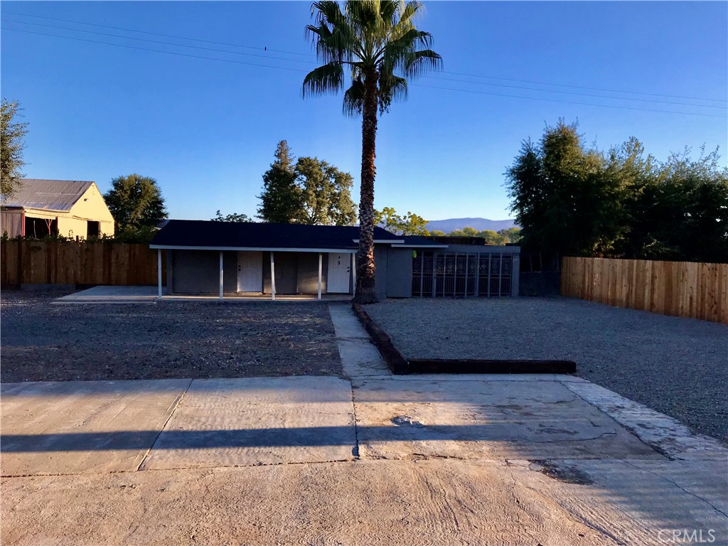 2040 Finley East Road Property Photo 28
