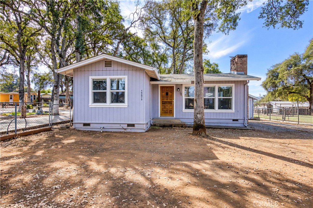 15973 33rd Property Photo 3