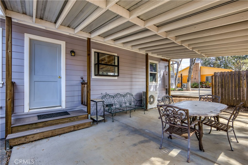 15973 33rd Property Photo 9