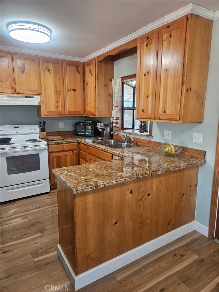 15973 33rd Property Photo 10