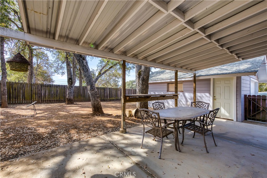 15973 33rd Property Photo 24