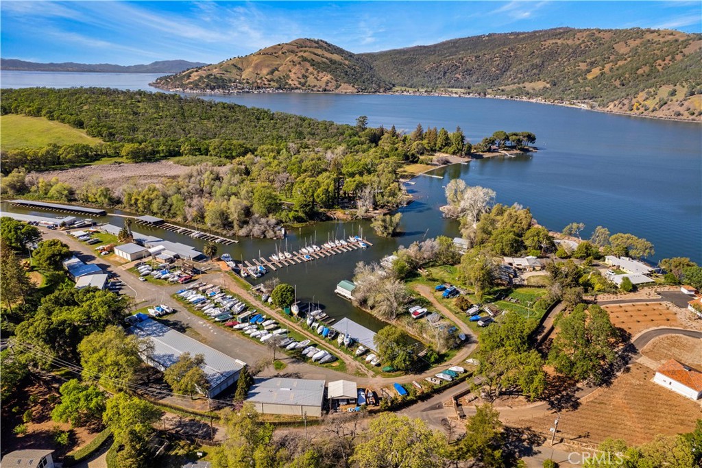 8239 Little Borax Lake Rd Property Photo 16