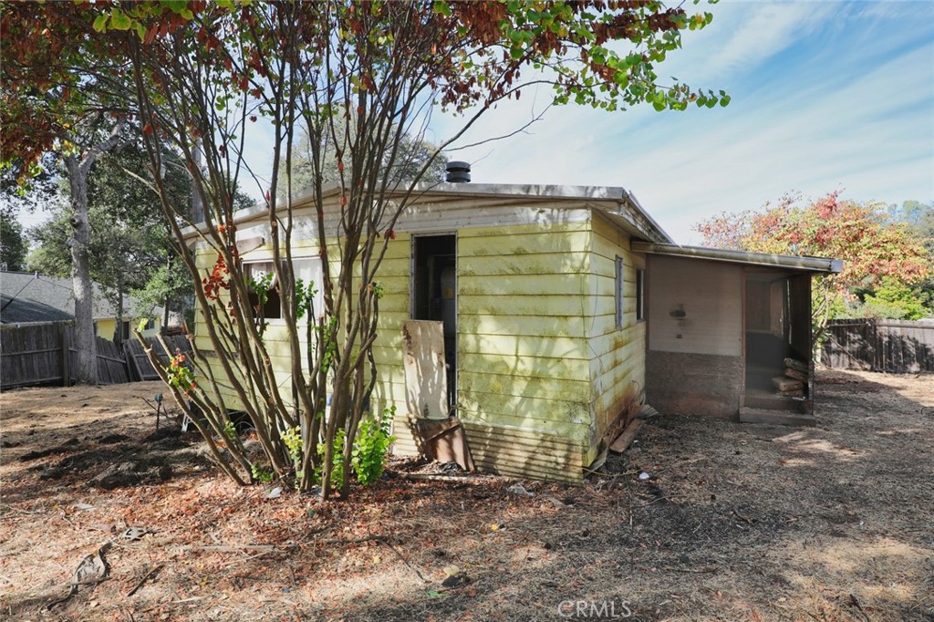 5953 James Property Photo 3