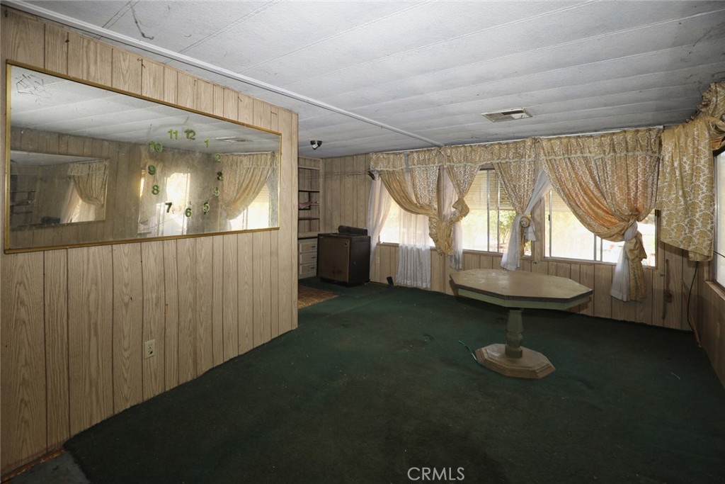 5953 James Property Photo 5
