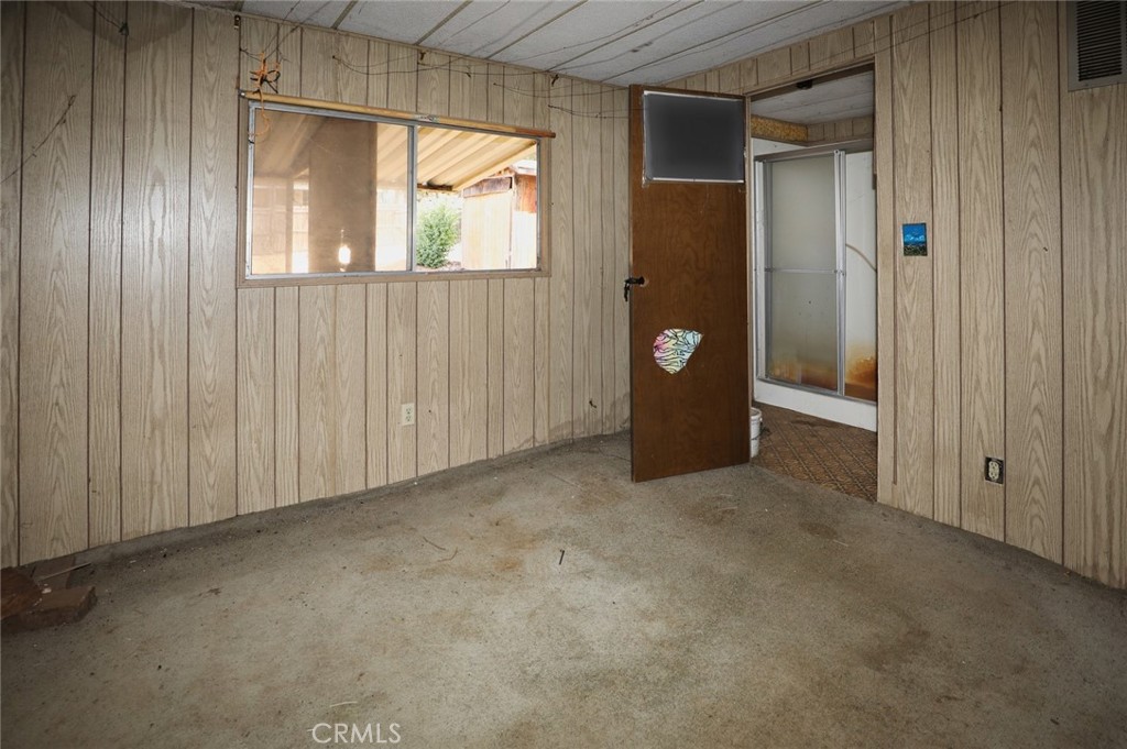 5953 James Property Photo 10