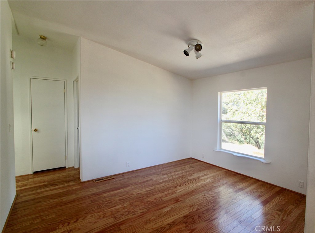 12500 Mid Mountain Property Photo 22