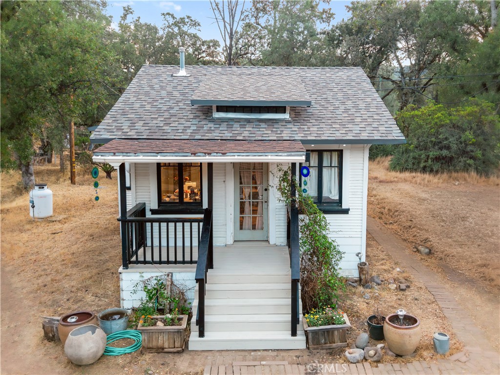 23800 West Road Property Photo 1
