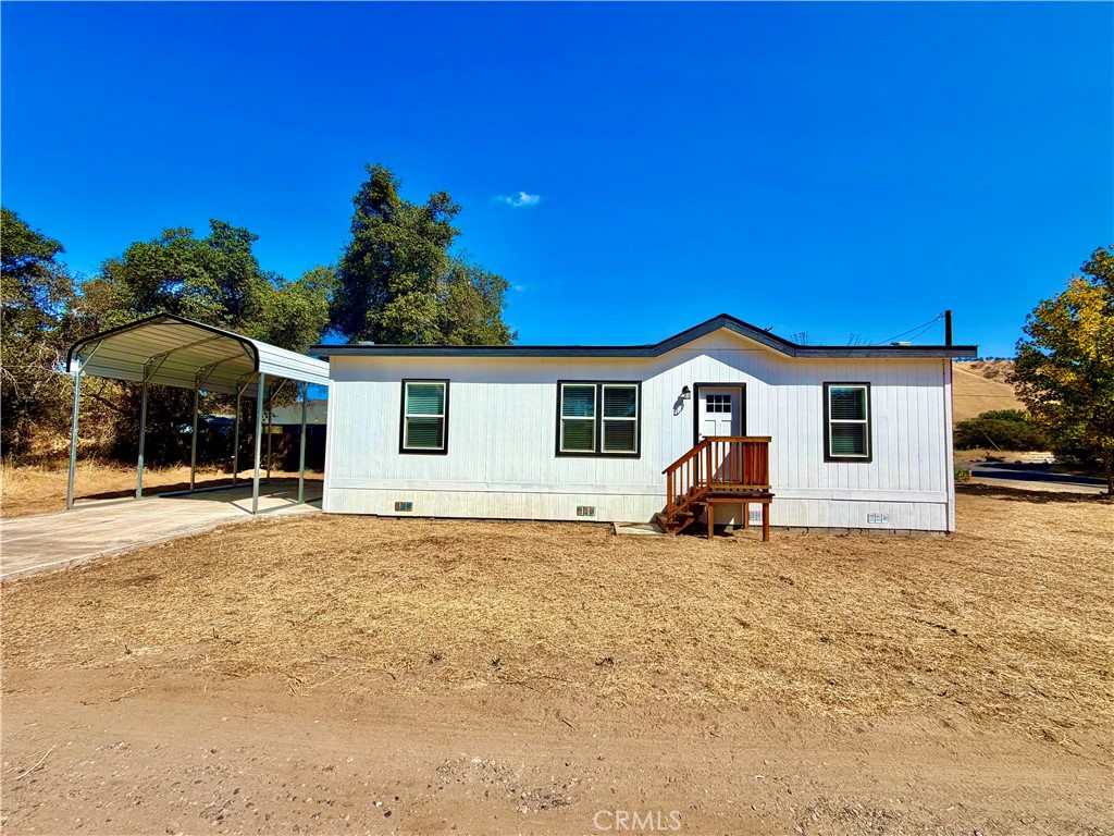 13586 Fair Oak Road Property Photo 1