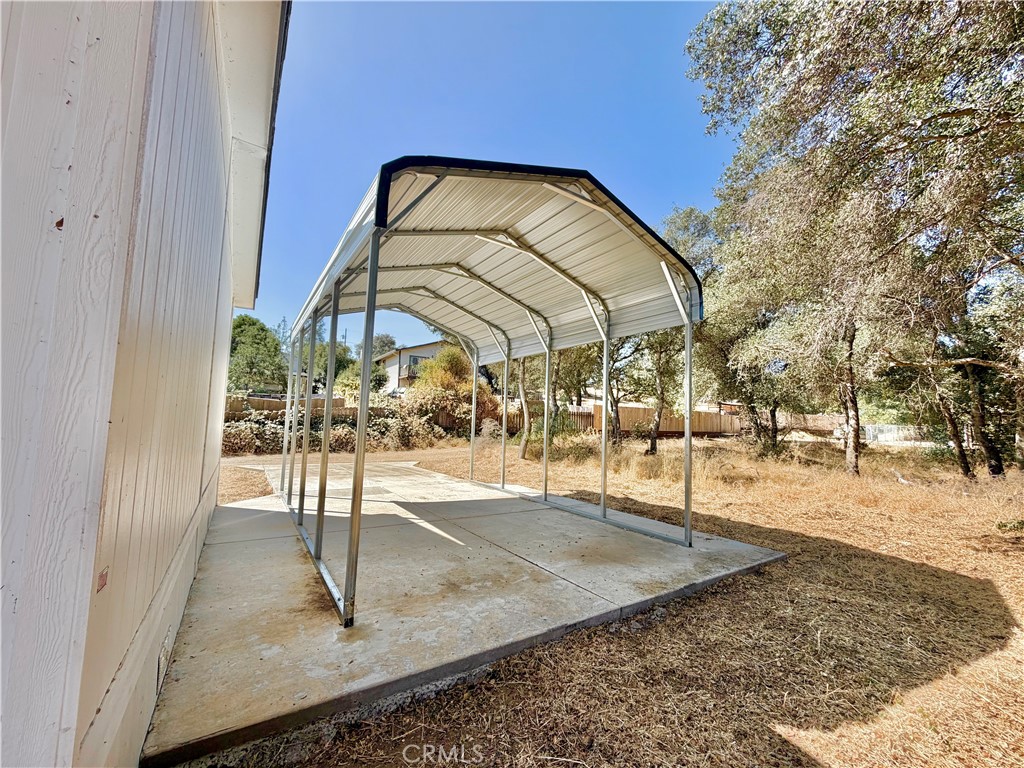 13586 Fair Oak Road Property Photo 4