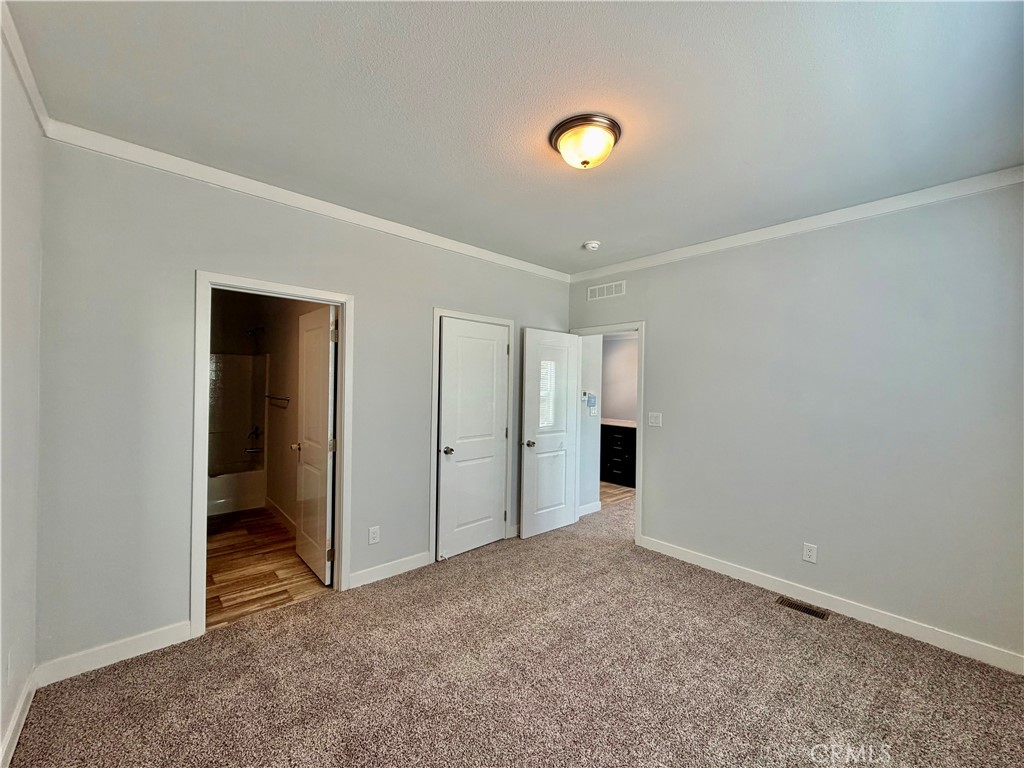 13586 Fair Oak Road Property Photo 9