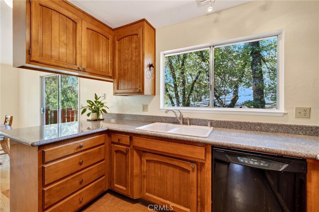 1755 Lupine Property Photo 18
