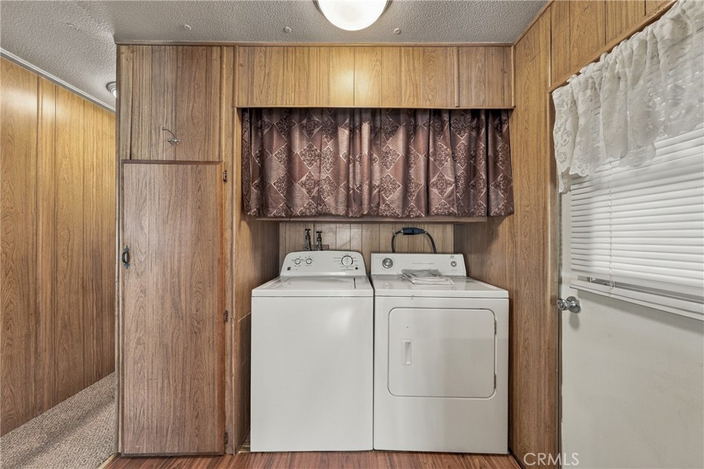 1025 Martin Space 25 Property Photo 9
