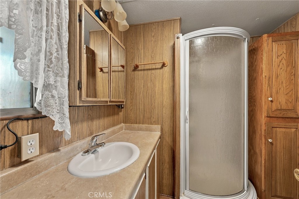 1025 Martin Space 25 Property Photo 13