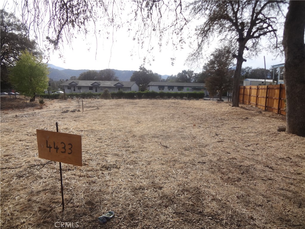 4433 Pine Property Photo 1