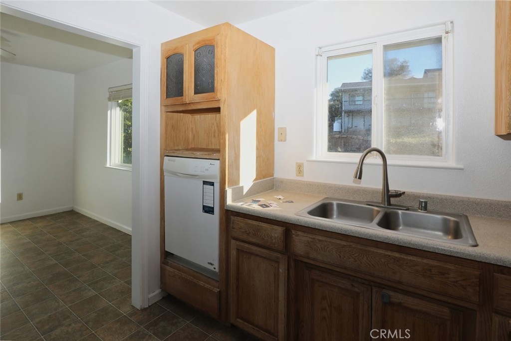 9620 Tenaya Property Photo 14