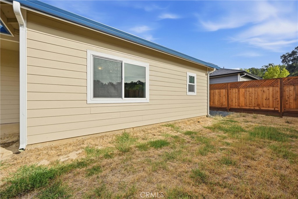 1267 Fenway Property Photo 9