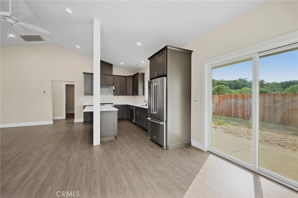 1267 Fenway Property Photo 11