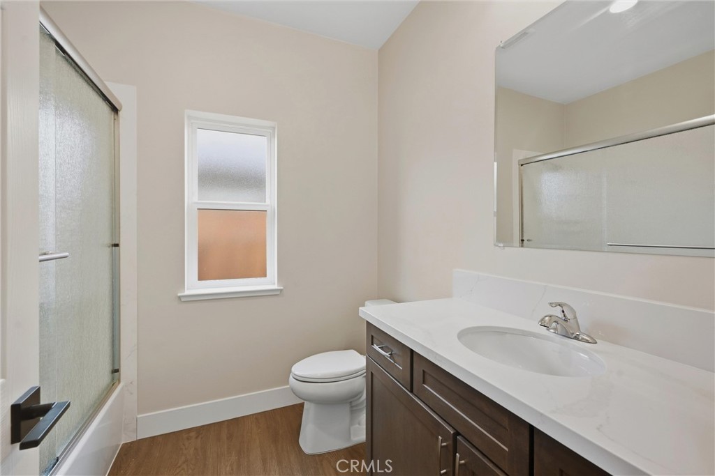 1267 Fenway Property Photo 18