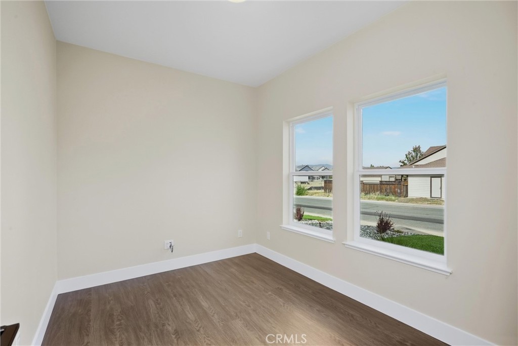 1267 Fenway Property Photo 21