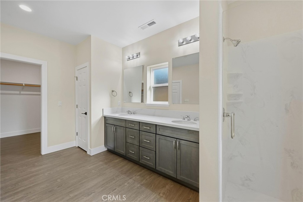 1267 Fenway Property Photo 24