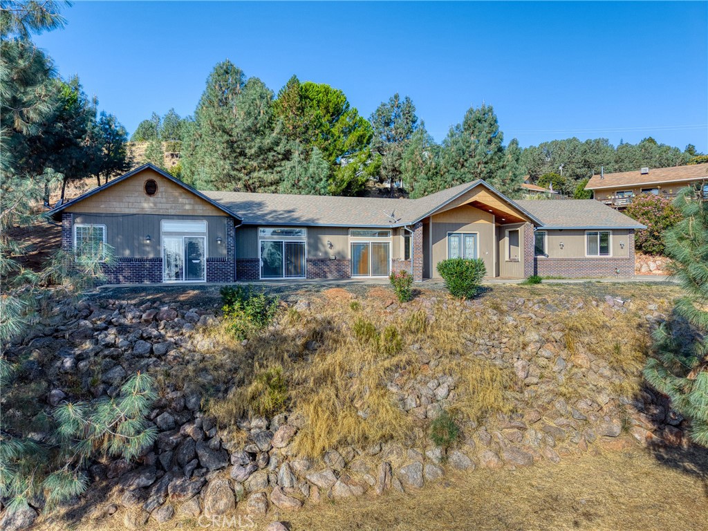 4967 Valley Court Property Photo 1