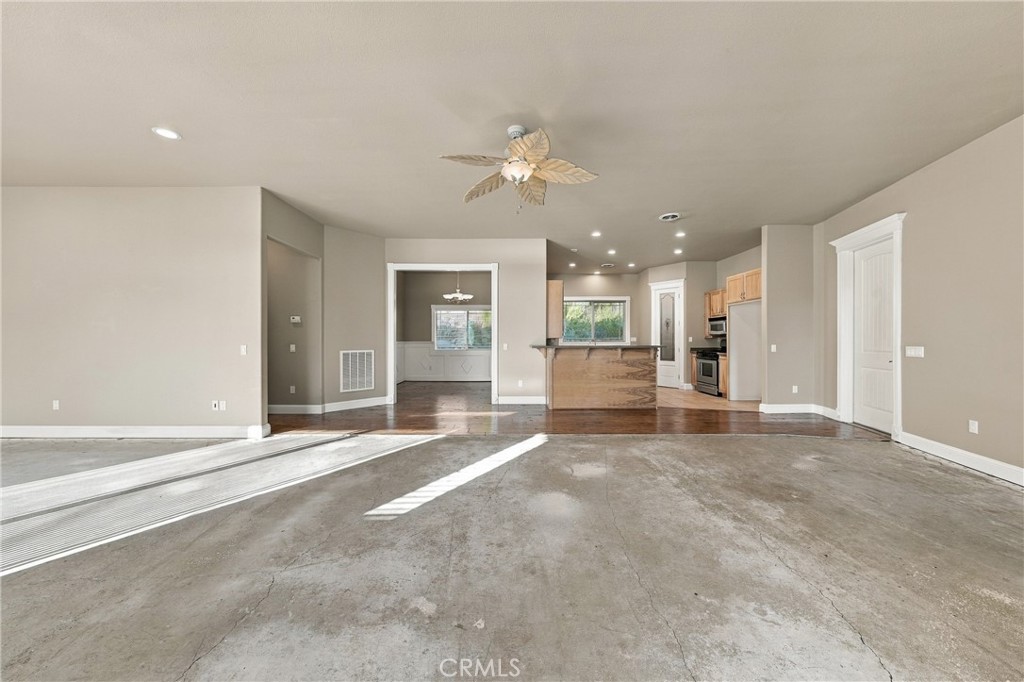 4967 Valley Court Property Photo 9