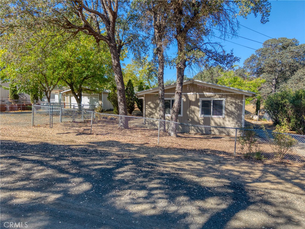 3313 Green Property Photo 4