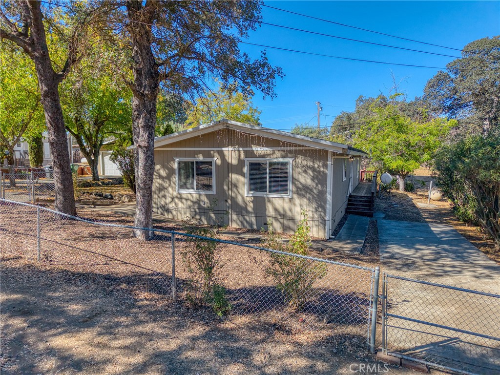3313 Green Property Photo 6