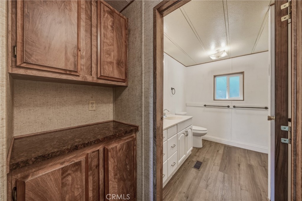 3313 Green Property Photo 29