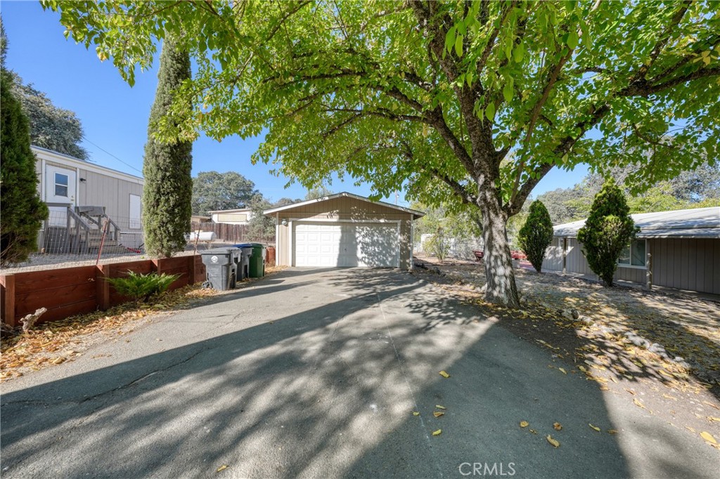 3313 Green Property Photo 42