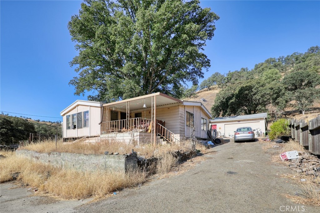 601 New Long Valley Property Photo 3