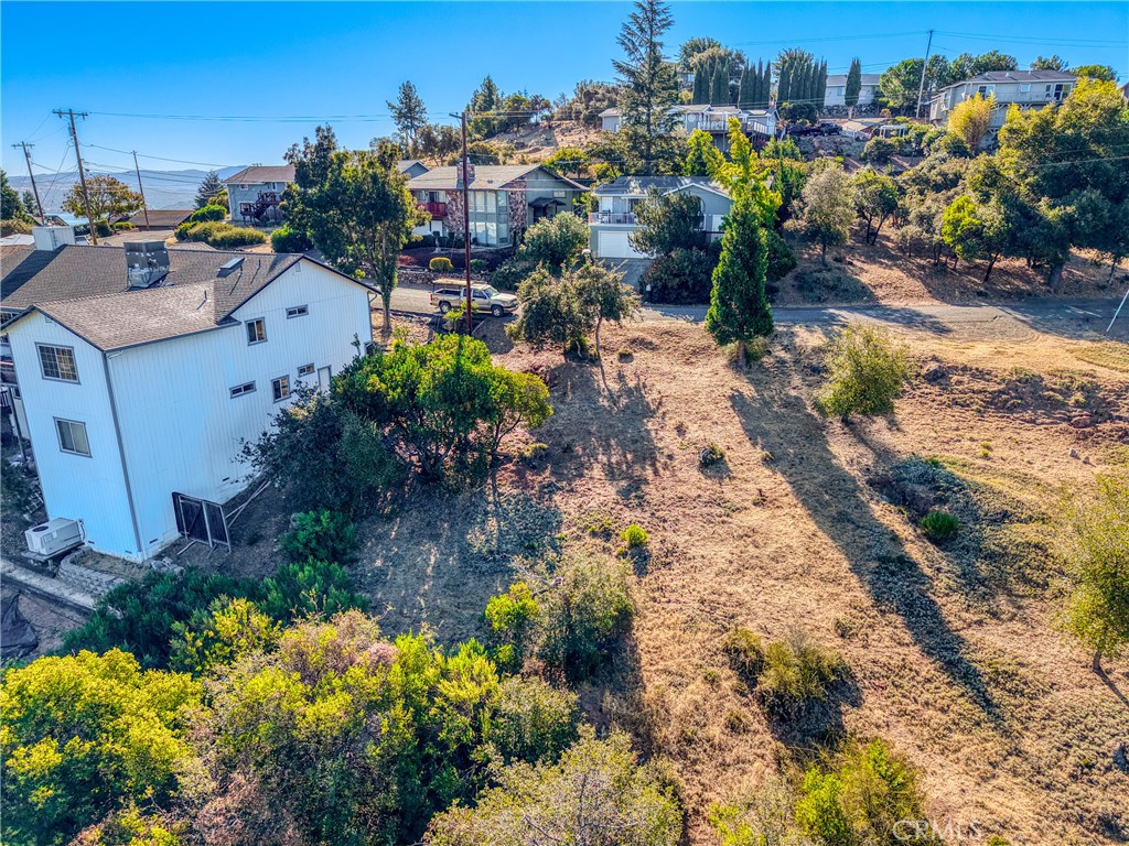 10850 Terrace Way Property Photo 15