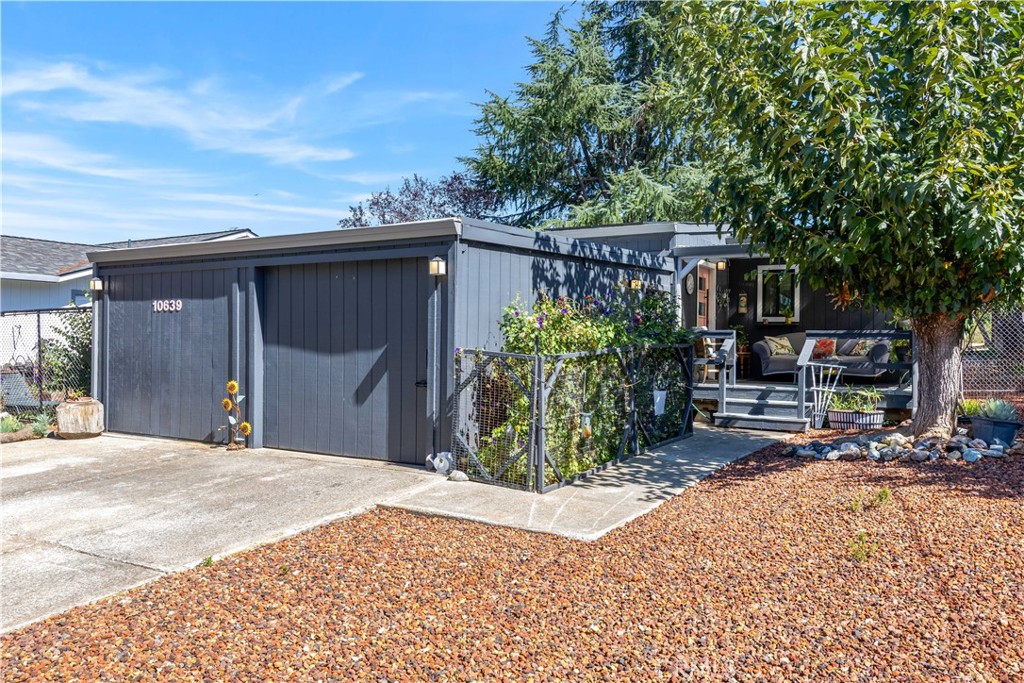 10639 Fairway Property Photo 1