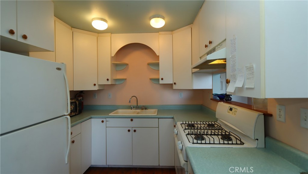 5963 Sunrise Property Photo 5