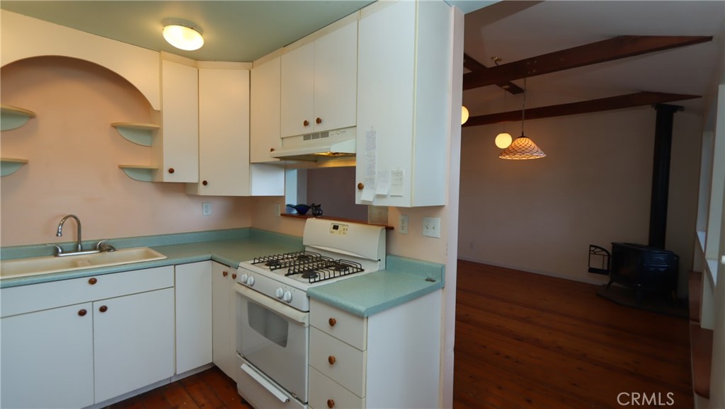 5963 Sunrise Property Photo 8