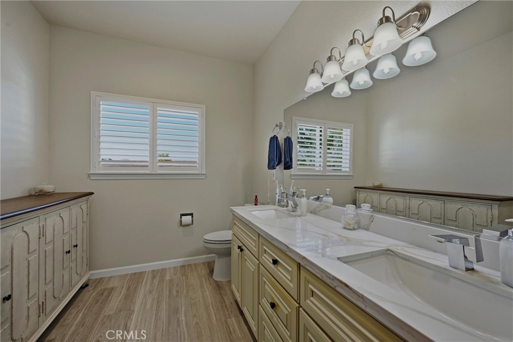18733 Hidden Valley Road Property Photo 22