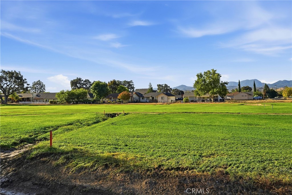 18733 Hidden Valley Road Property Photo 36